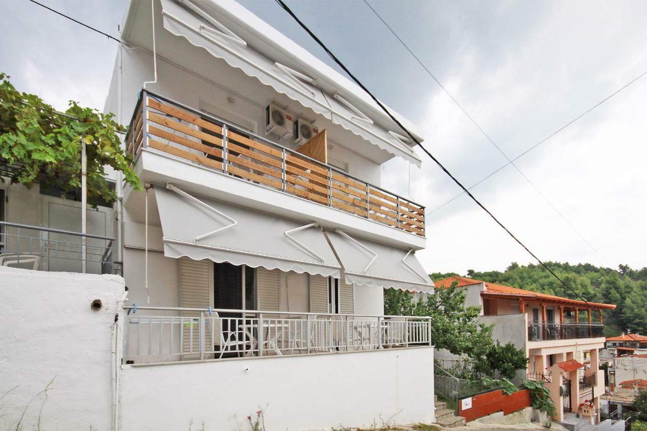 Studios Mouse House Neos Marmaras Exterior foto